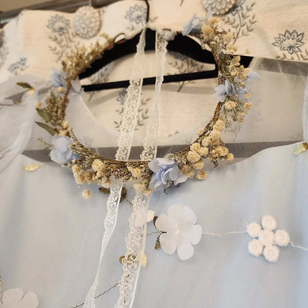 Azazie flower girl